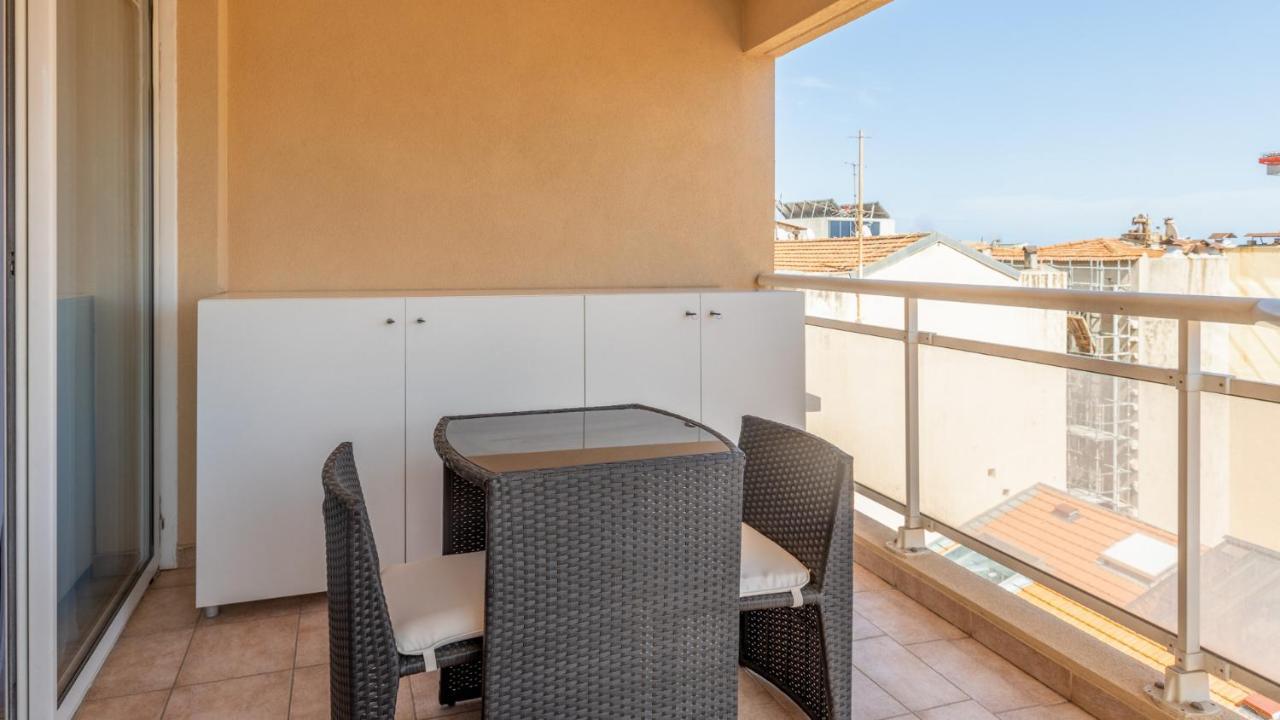 Luxury Studio Renovated 2024 With Free Parking Beausoleil Kültér fotó